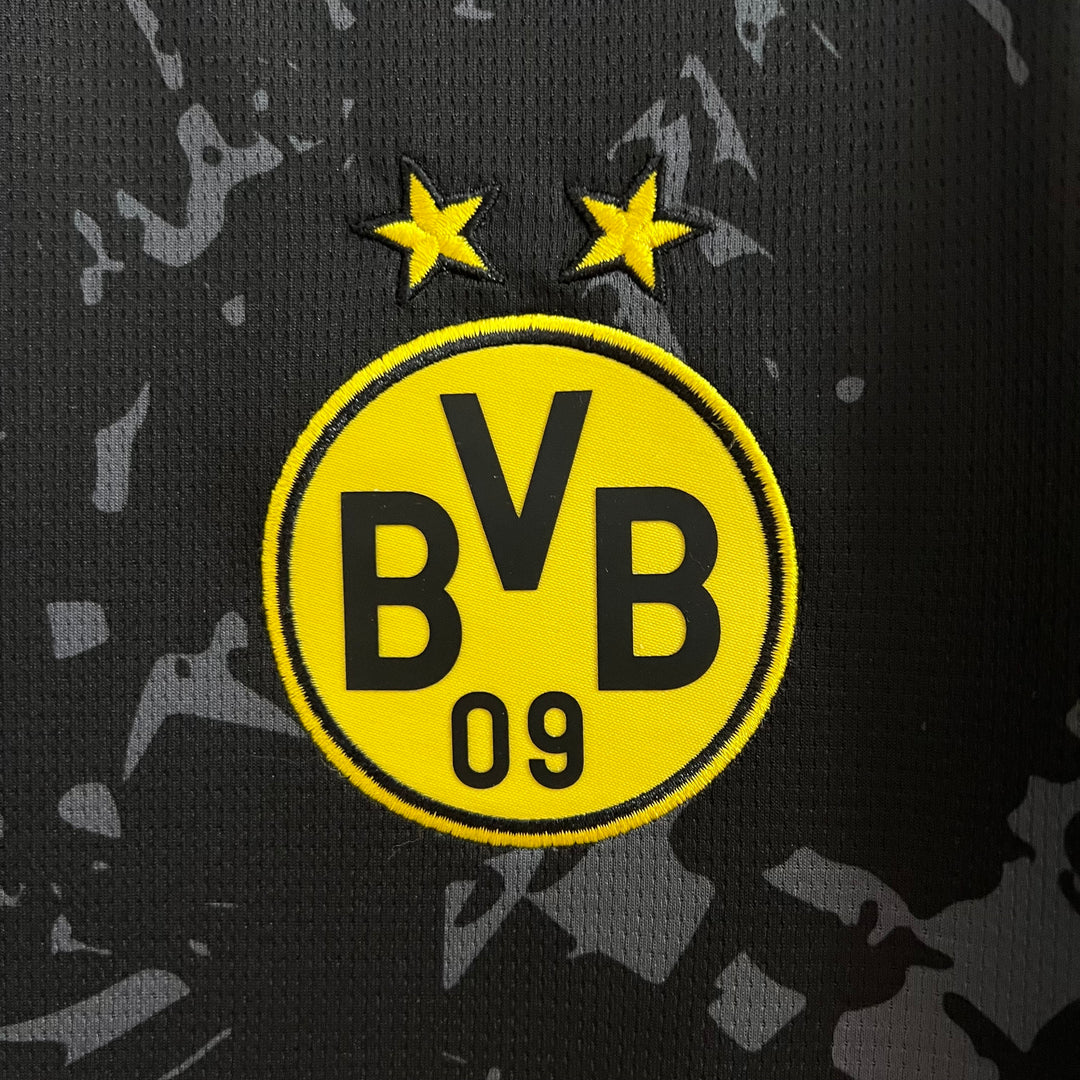 BORUSSIA DORTMUND 2023 - 2024 UDEBANE TRØJE