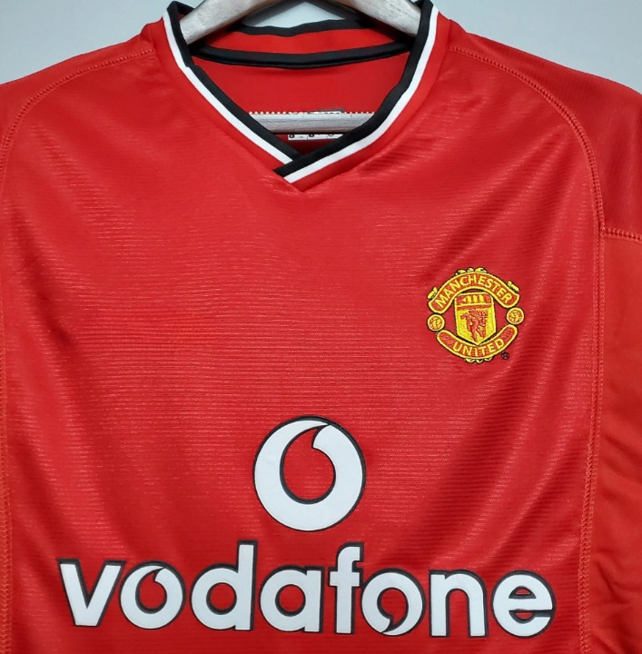 MANCHESTER UNITED 2000-2001 HJEMME TRØJE